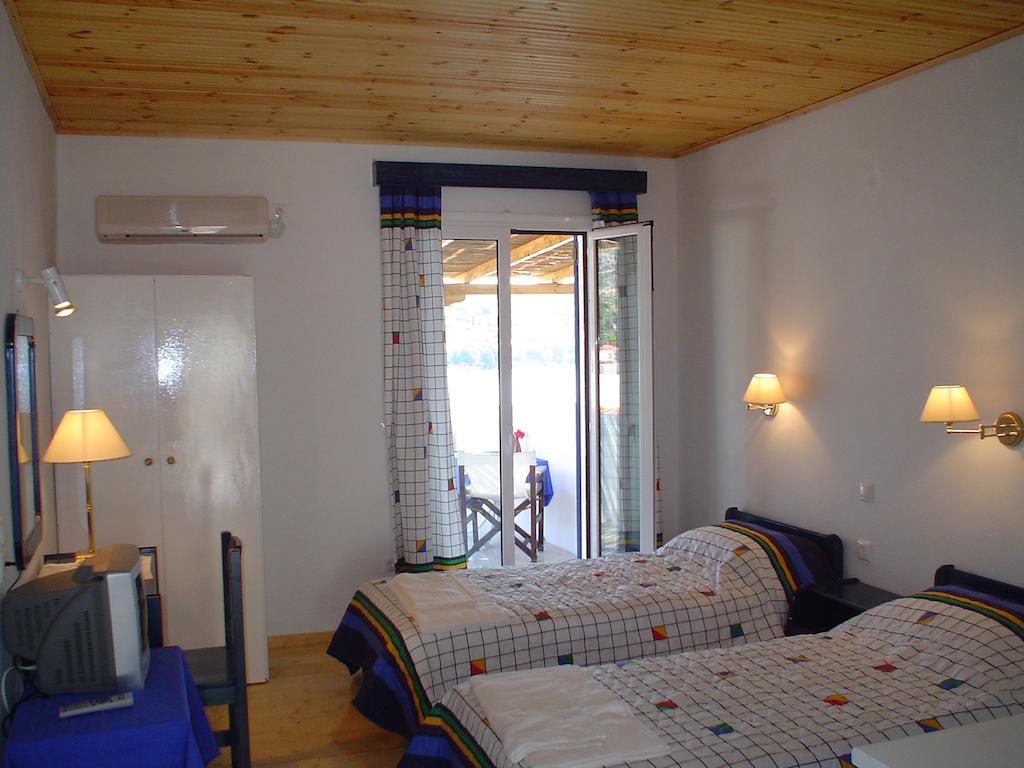 Bella Vista Batsi Quarto foto